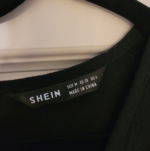 Shein Plunging deep V neck black mini dress - Picture 5 of 7